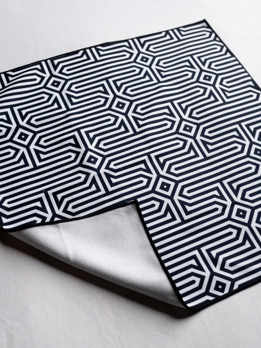 Classical Geometry Magic Cloth