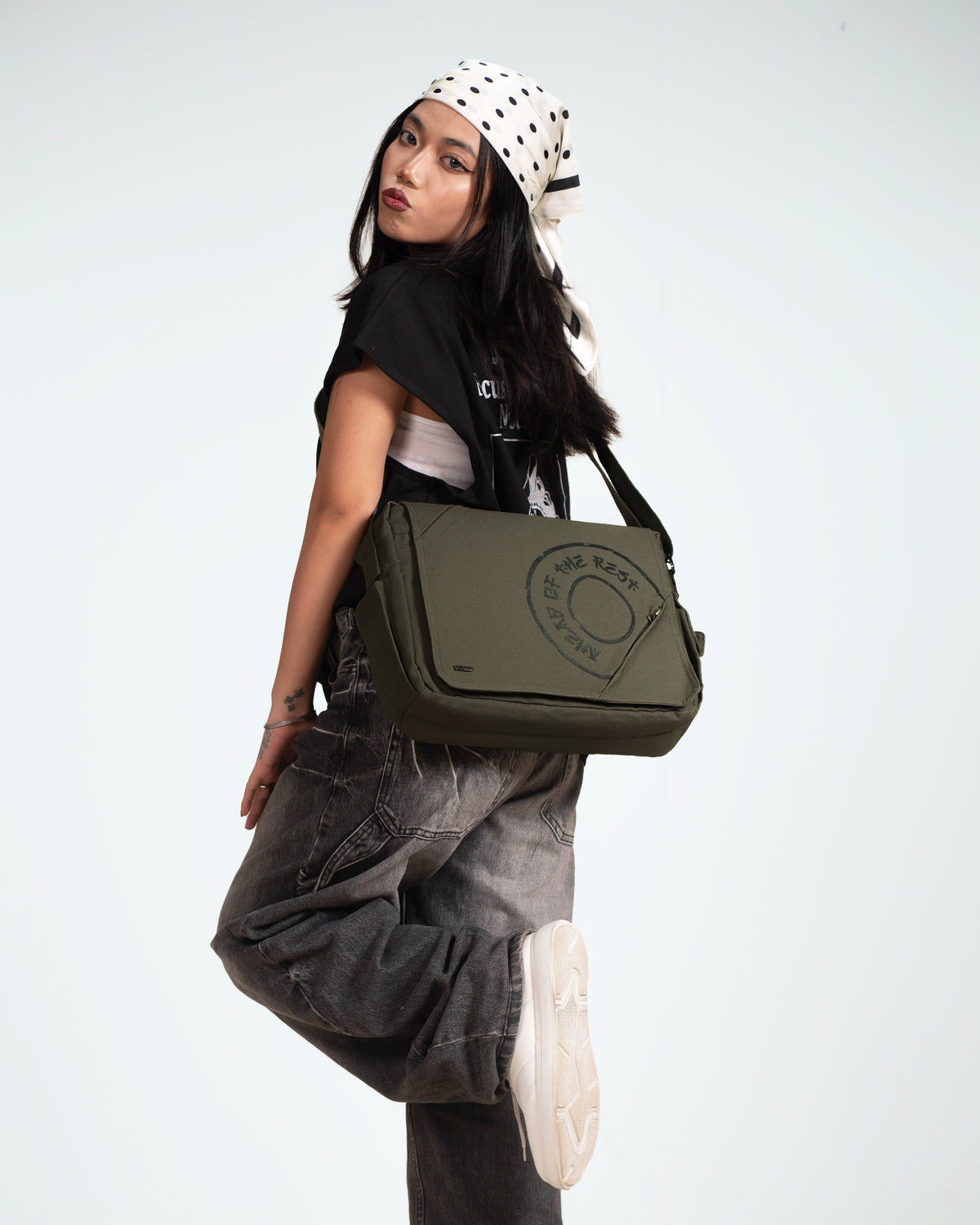 Olive Fine Run Messenger Bag