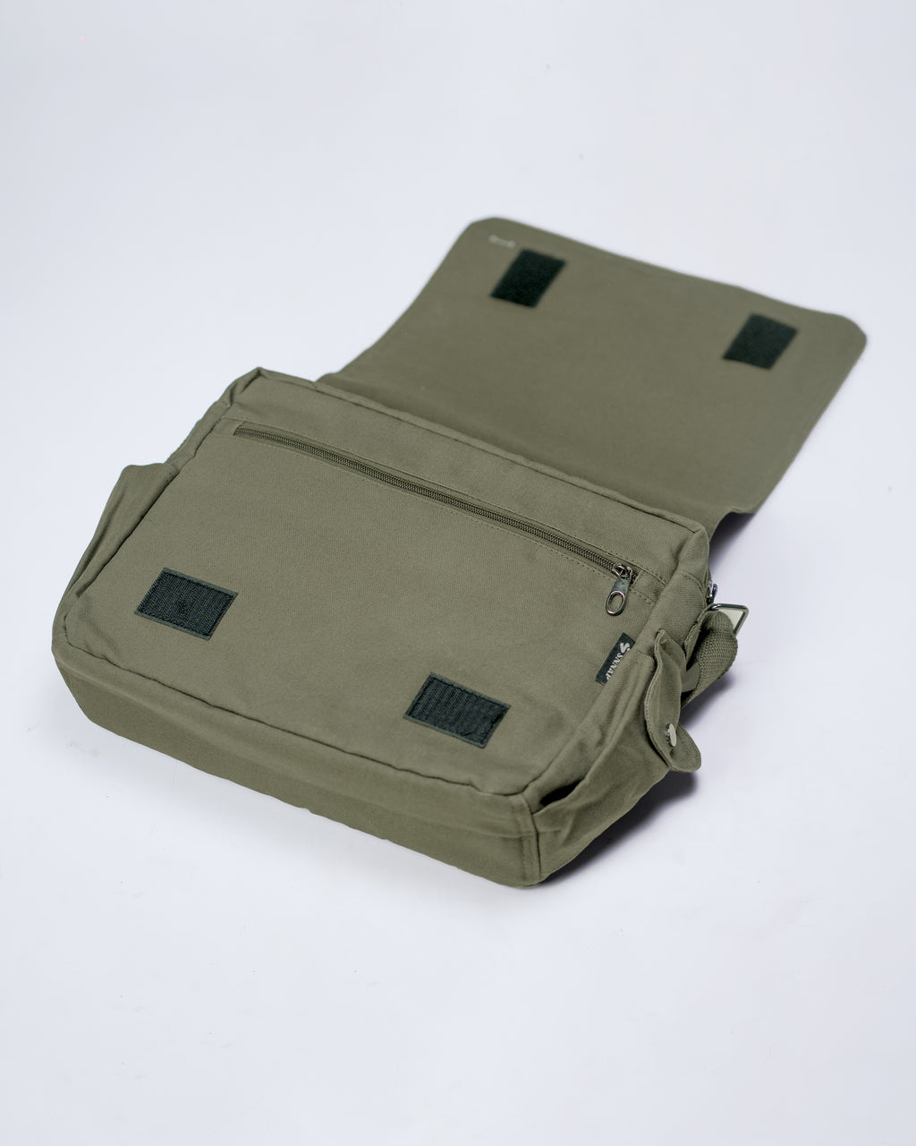 Olive Fine Run Messenger Bag