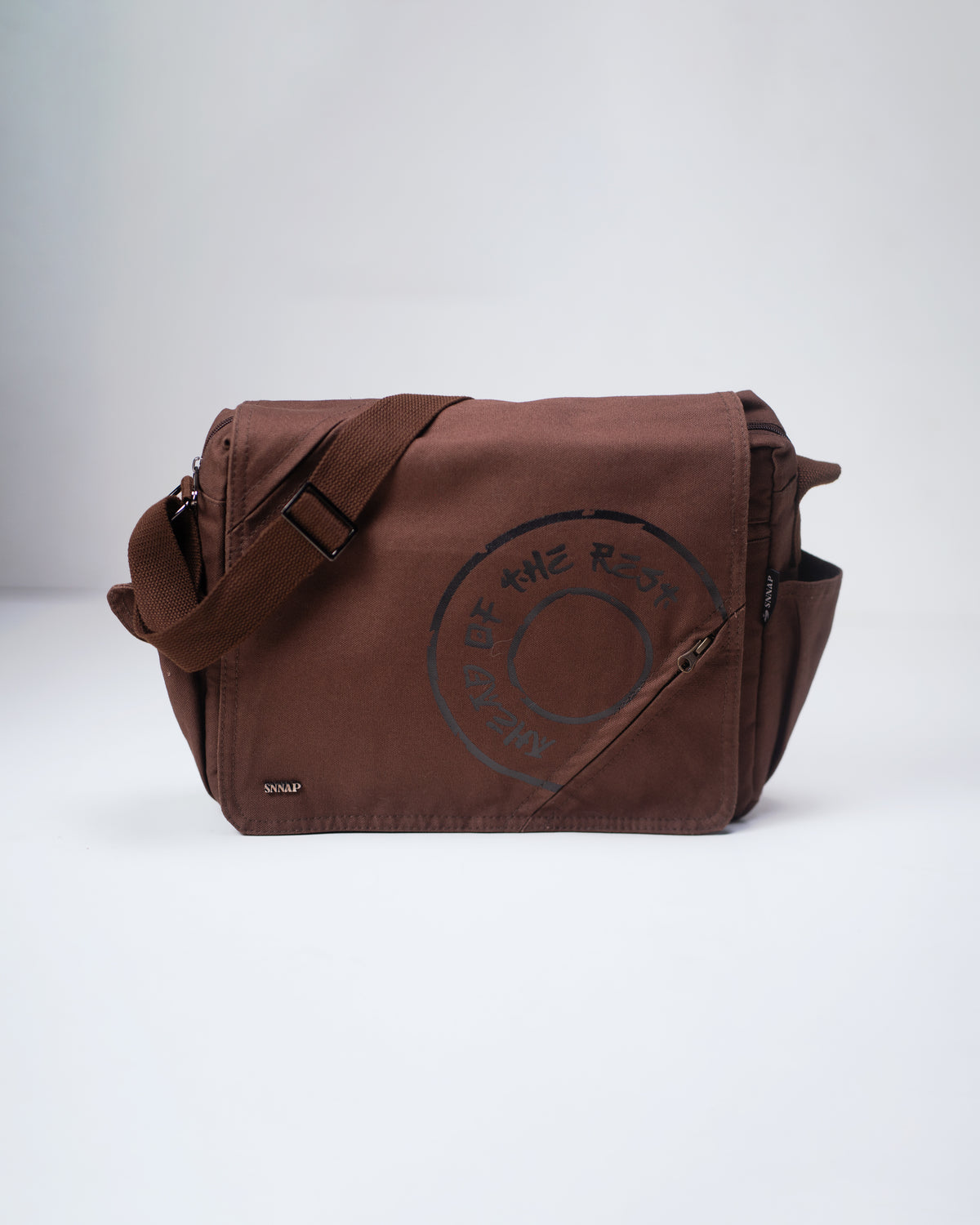 Choco Fine Run Messenger Bag