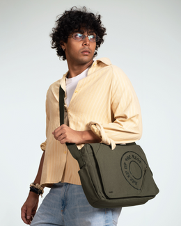 Olive Fine Run Messenger Bag