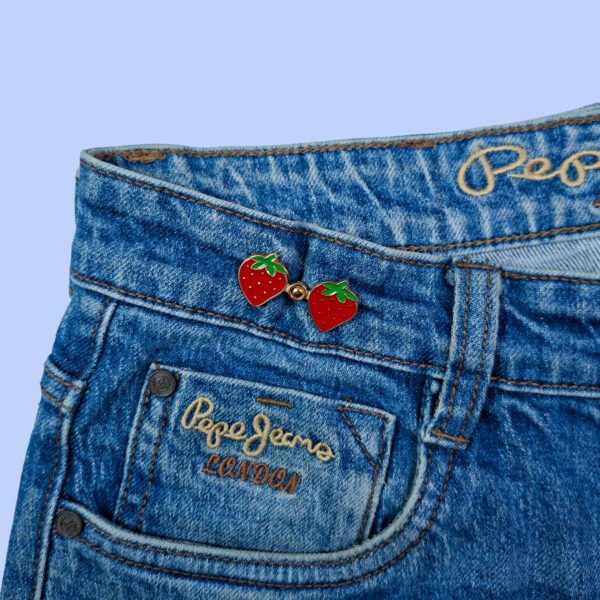 Strawberry Waist Knots